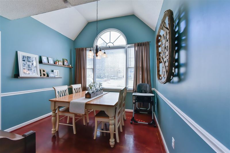 4432 Emmit Dr, Raleigh, NC 27604