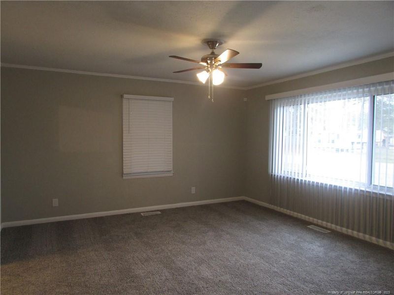 4436 Jefferson St, Hope Mills, NC 28348