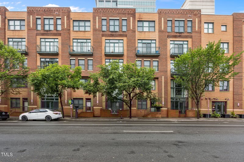 444 Blount St #104, Raleigh, NC 27601