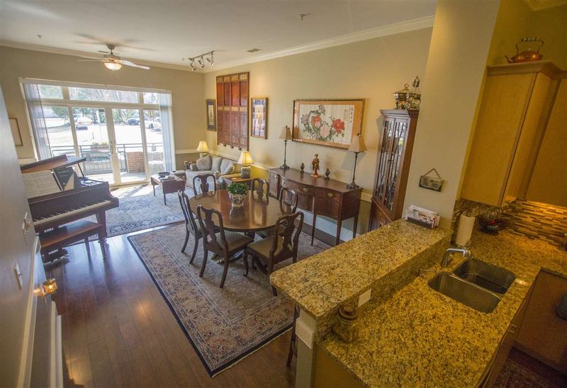 444 S Blount St #116, Raleigh, NC 27601
