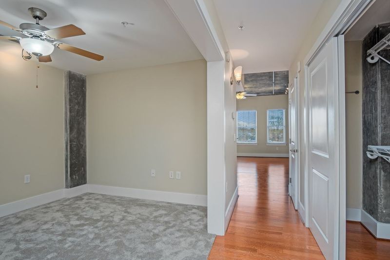 444 S Blount St #207, Raleigh, NC 27601