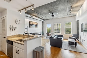 444 Blount St #209, Raleigh, NC 27601