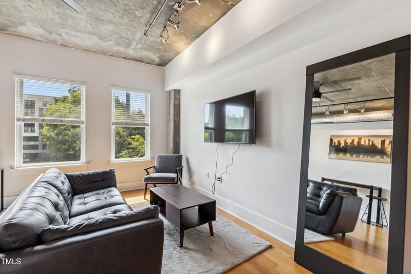444 Blount St #209, Raleigh, NC 27601