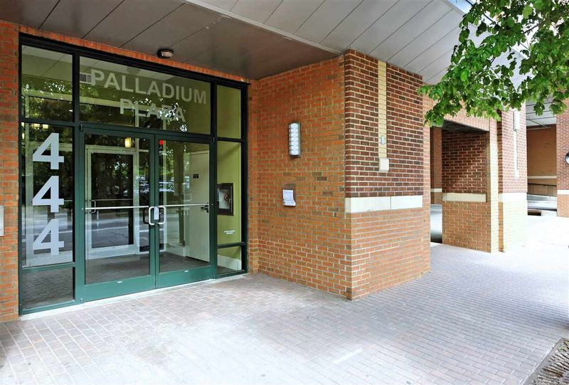 444 S Blount St #302, Raleigh, NC 27601