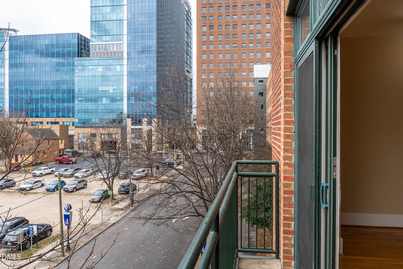 444 Blount St #328, Raleigh, NC 27601