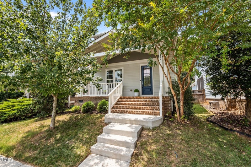 444 Claremont Dr, Chapel Hill, NC 27516