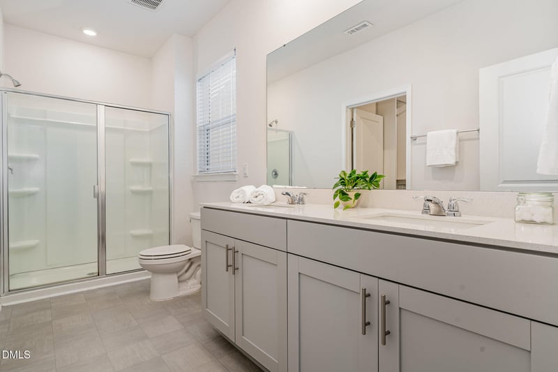 444 Haywood Glen Dr, Knightdale, NC 27545