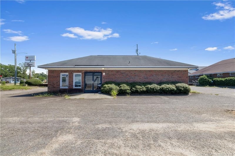 444 Owen Dr, Fayetteville, NC 28304