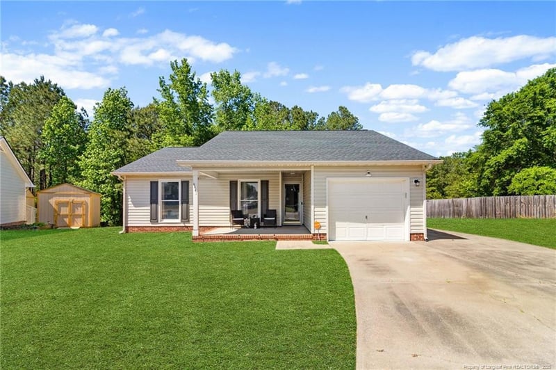 4441 Bishamon St, Hope Mills, NC 28348