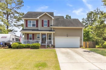 4441 Scenic Pines Dr, Hope Mills, NC 28348