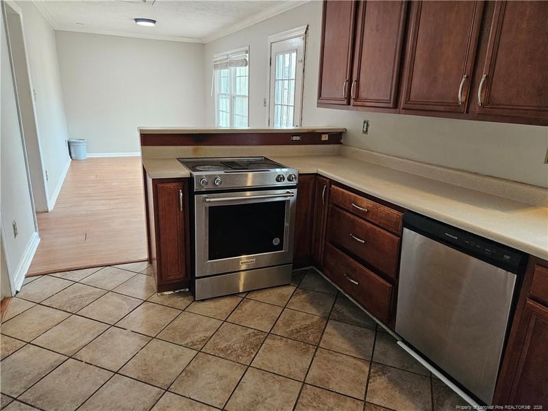 4442 Chesterbrook Dr, Fayetteville, NC 28314