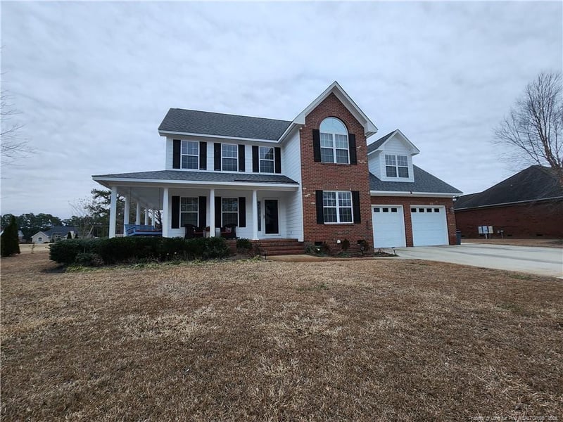 4447 Bent Grass Dr, Fayetteville, NC 28312