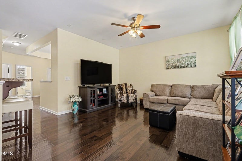 4447 Middletown Dr, Wake Forest, NC 27587