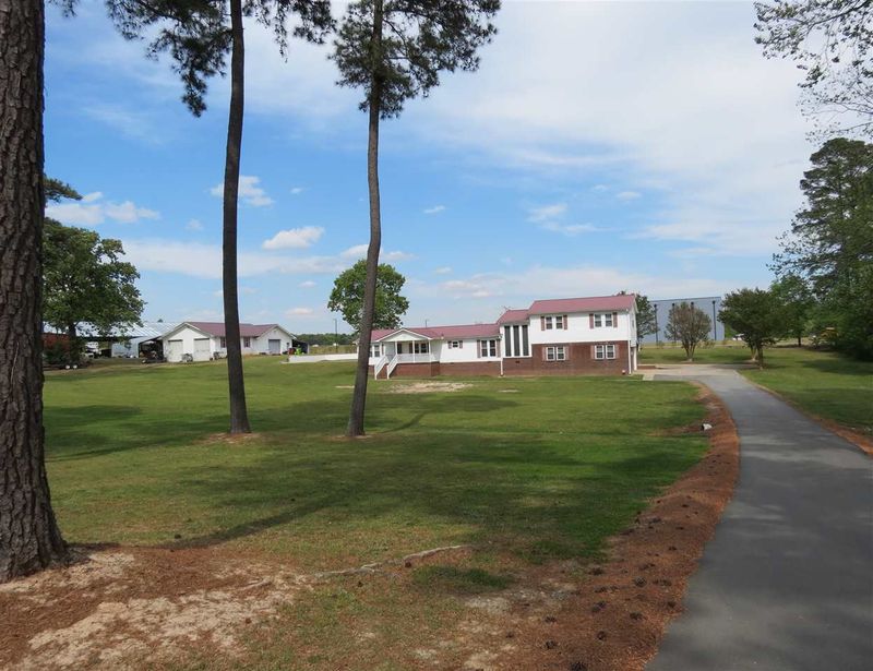 445 Harvey Faulk Rd, Sanford, NC 27332