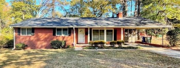 445 Mcphee Dr, Fayetteville, NC 28305