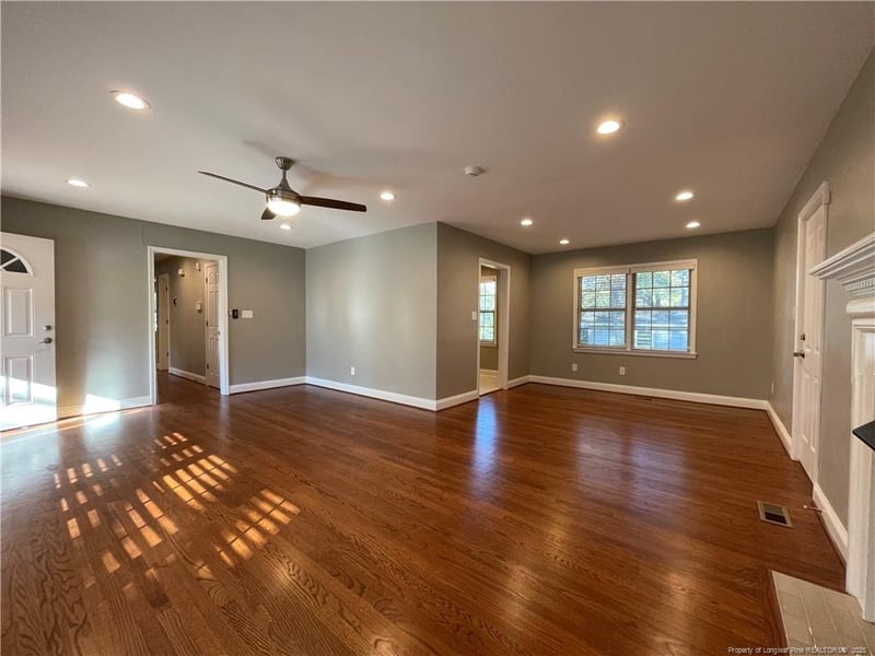 445 Mcphee Dr, Fayetteville, NC 28305