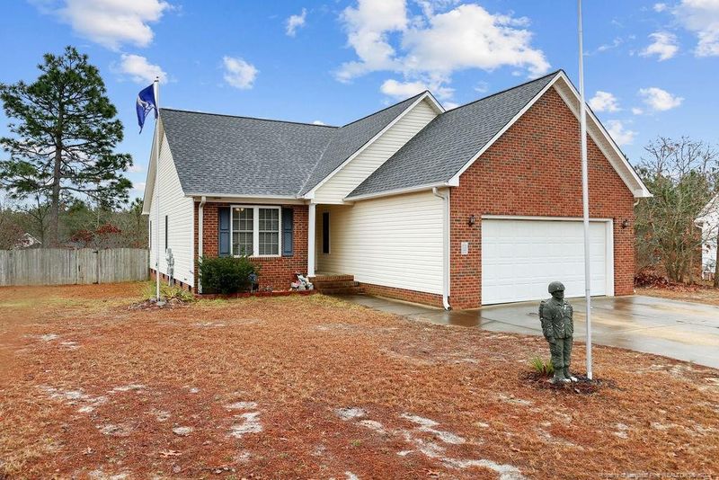 445 Northview Dr, Sanford, NC 27332
