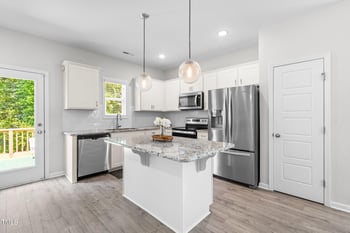 445 Sturgeon St, Smithfield, NC 27577