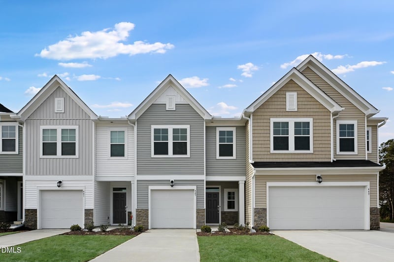 445 Venetian Dr, Sanford, NC 27332