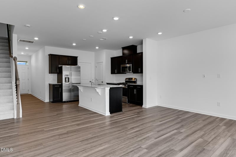 445 Venetian Dr, Sanford, NC 27332