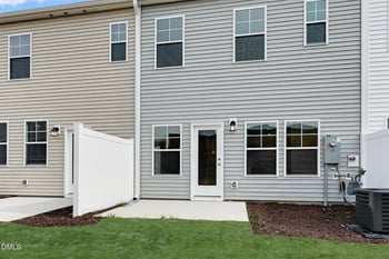 445 Venetian Dr, Sanford, NC 27332