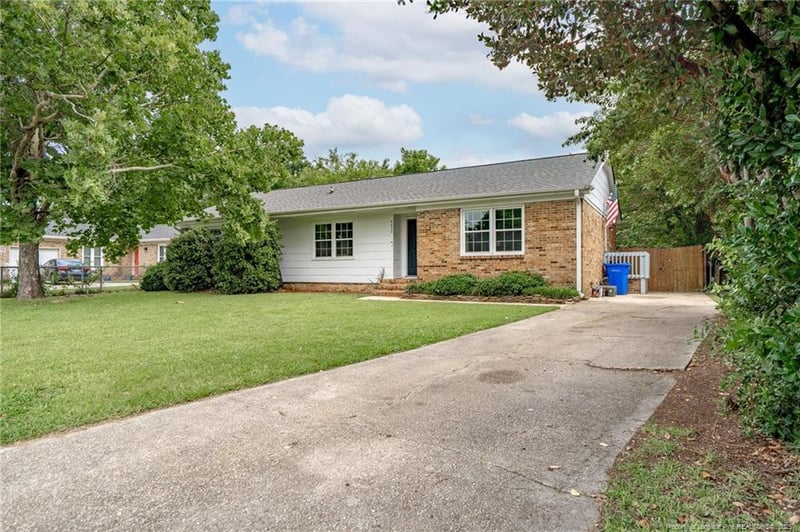 4450 Chesterbrook Dr, Fayetteville, NC 28314