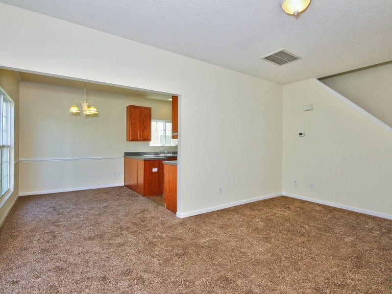 4450 Snowcrest Ln, Raleigh, NC 27616