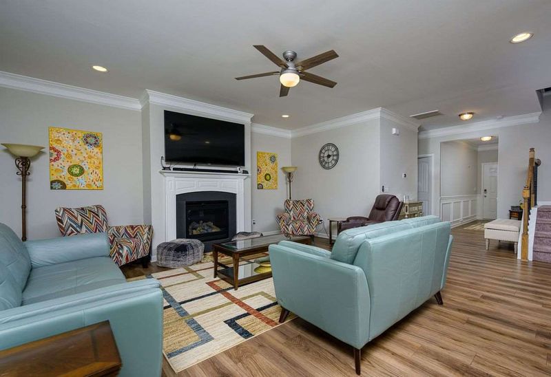 4453 Offshore Dr, Raleigh, NC 27610