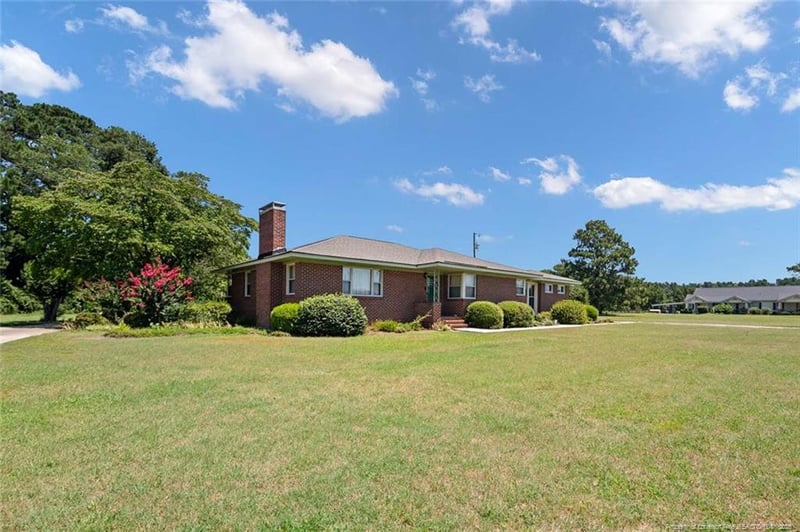 4457 Clinton Rd, Fayetteville, NC 28312