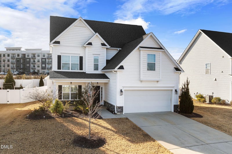 446 Mallard Loop Dr, Clayton, NC 27527