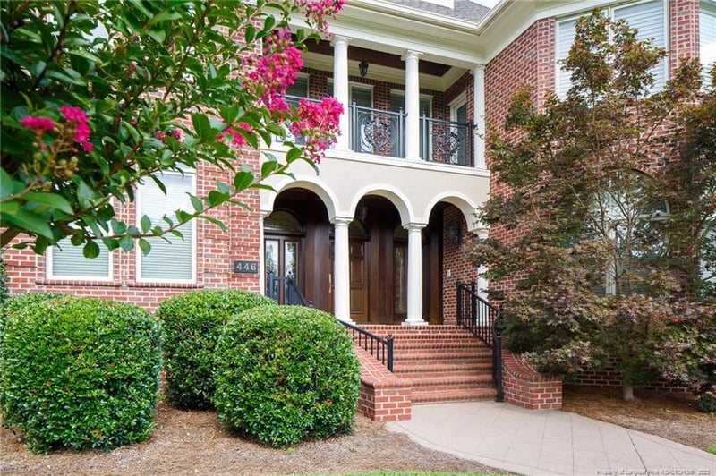 446 Willow Bend Ln, Fayetteville, NC 28303