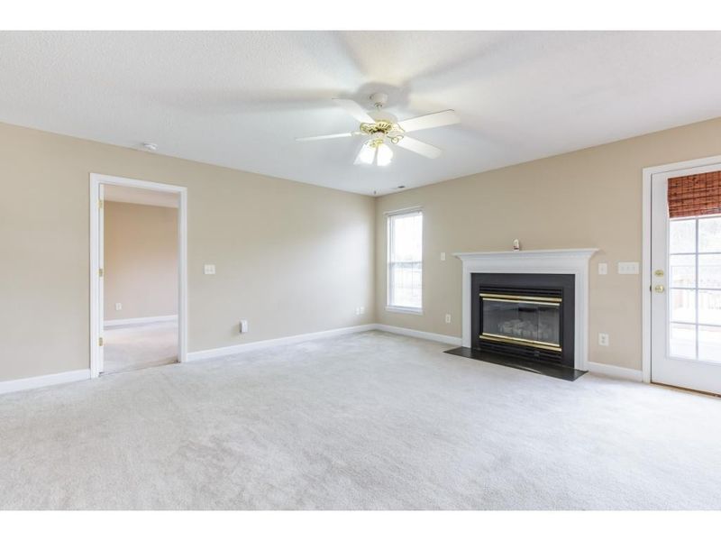 4463 Bellemont Mount Hermon Rd, Burlington, NC 27215