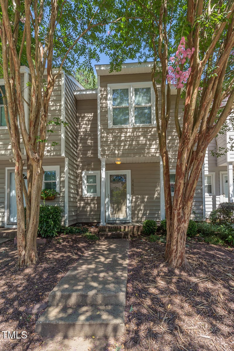 4463 Roller Ct, Raleigh, NC 27604