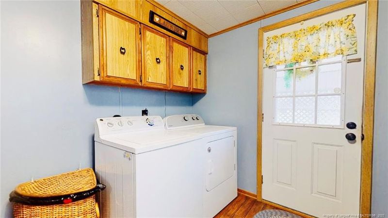 4464 Cox Mill Rd, Sanford, NC 27332