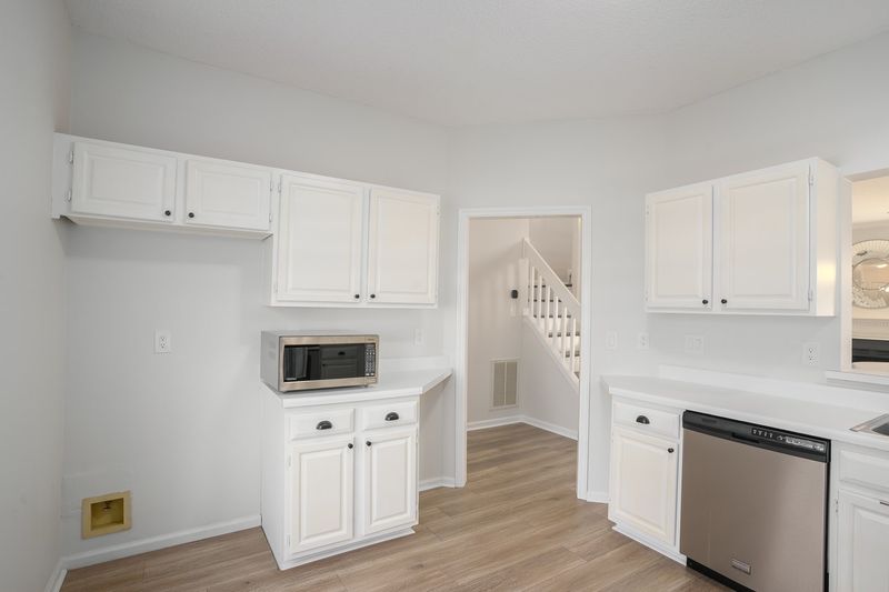 4469 Still Pines Dr, Raleigh, NC 27613