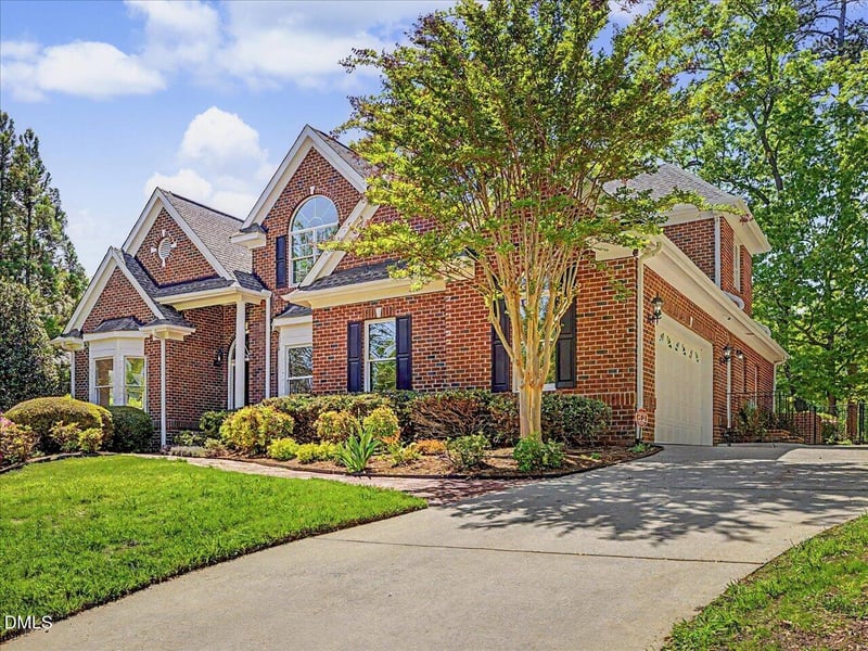 447 Davis Love Dr, Chapel Hill, NC 27517