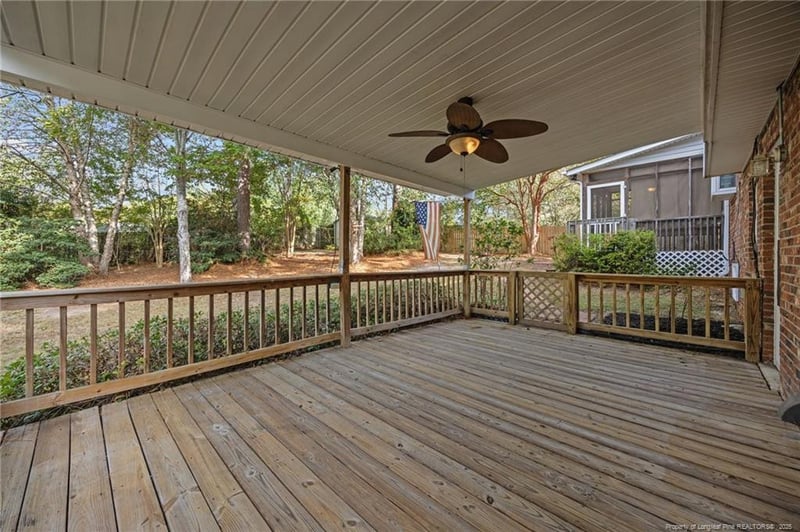447 Deerpath Dr, Fayetteville, NC 28311