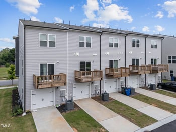 447 Fisher St, Raleigh, NC 27610