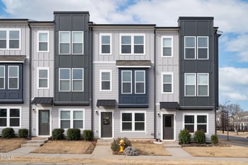 447 Fisher St, Raleigh, NC 27610