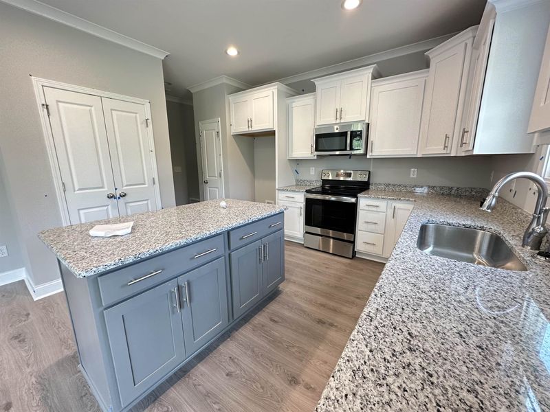447 Jackson Pond Dr, Smithfield, NC 27577