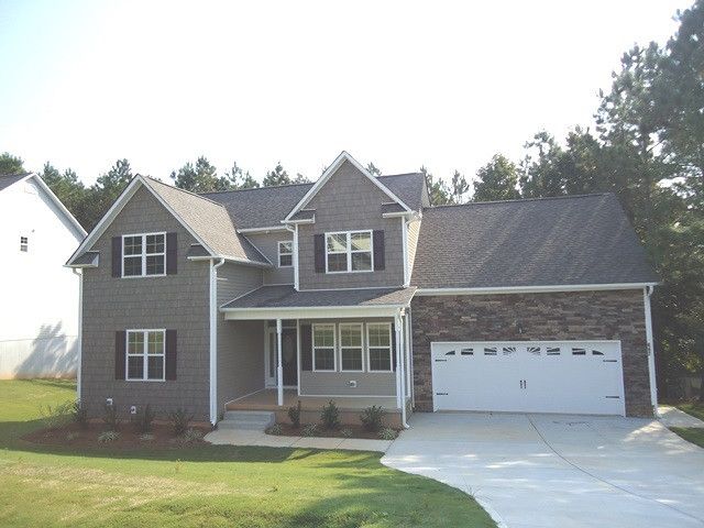 447 Majestic Oak Dr, Garner, NC 27529