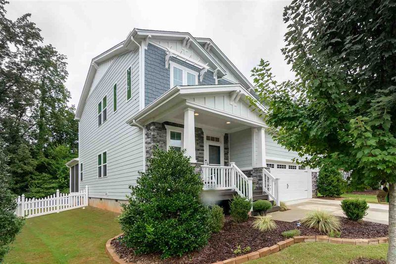 447 Plainview Ave, Raleigh, NC 27604