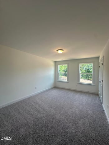 447 Rising Star Dr, Clayton, NC 27520