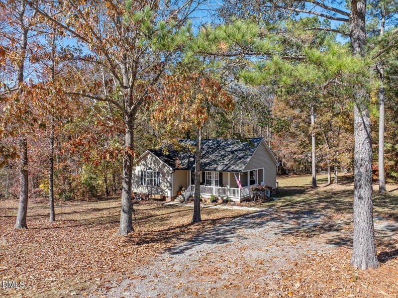 447 Sunray Dr, Clayton, NC 27520