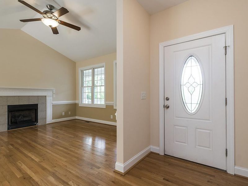4470 Springbrook Dr, Burlington, NC 27215