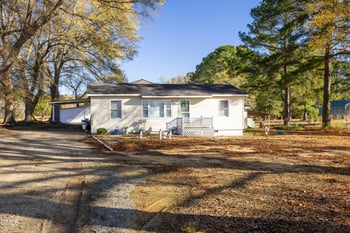 4474 Autryville Rd, Autryville, NC 28318