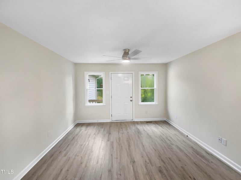 448 Chinaberry Ln, Angier, NC 27501