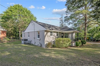 448 Mcrae Dr, Fayetteville, NC 28305
