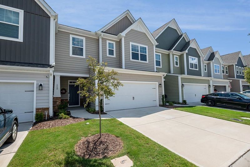 448 Shale Creek Dr, Durham, NC 27703