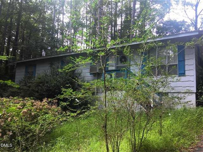 448 Shawnee Dr, Louisburg, NC 27549